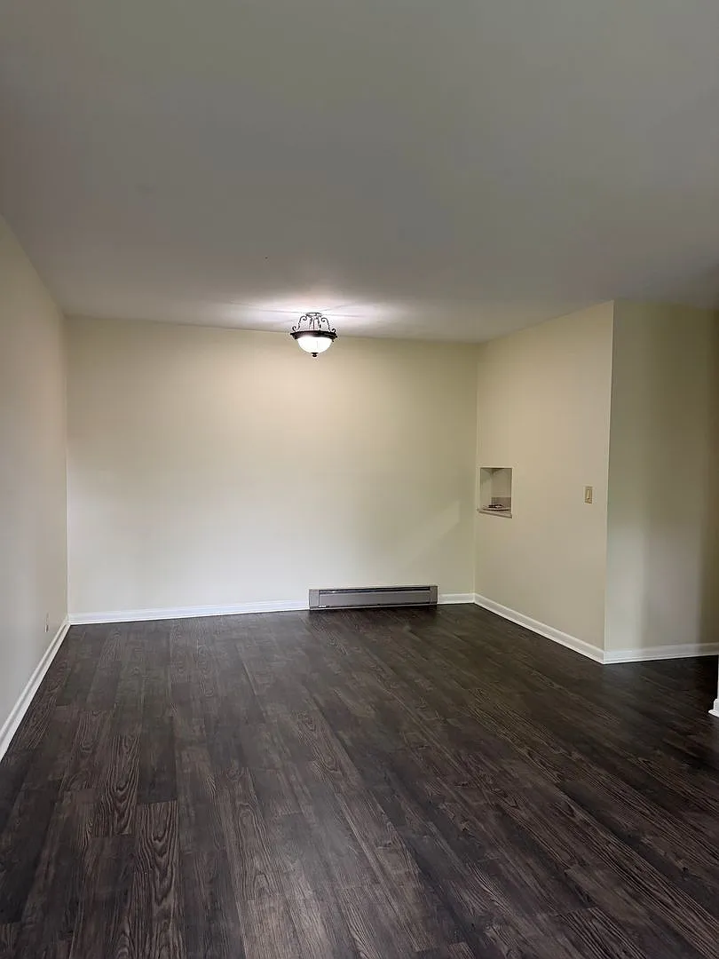 Location, Location, Location! 2-Bedroom Condo Near Vanderbilt — Photo 2