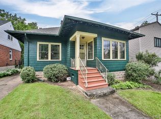 90 Allenhurst Rd, Buffalo, NY 14214