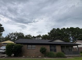 11 Bernard Dr, Conway, AR 72032