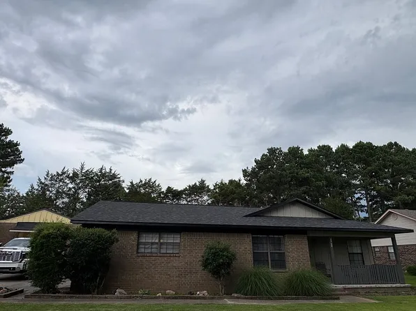 11 Bernard Dr, Conway, AR 72032