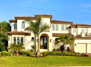 560 Putting Green Ln, Longboat Key, FL 34228