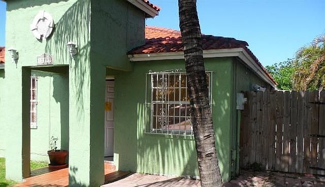 2nd image of 15195 SW 128th Ct