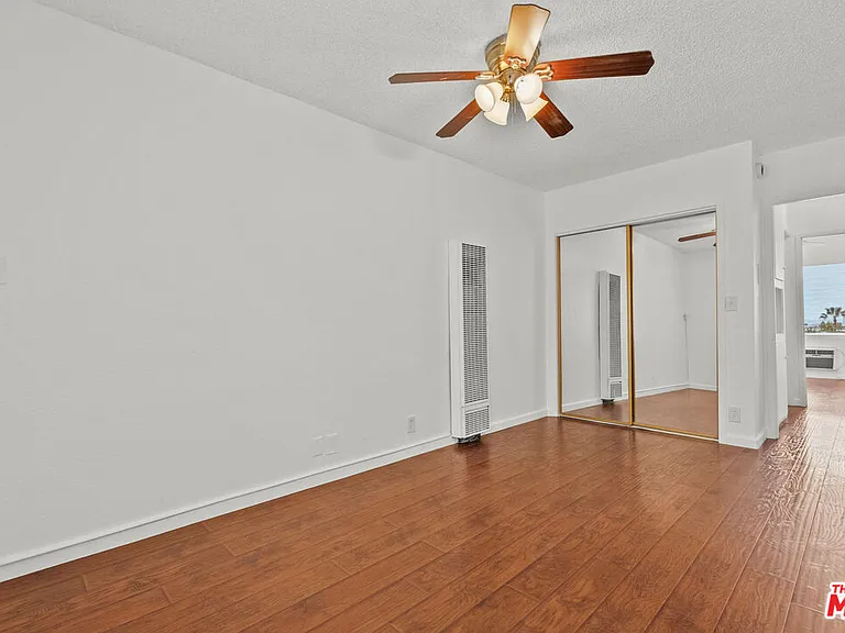 1540 N Fuller Ave #8 — Photo 13