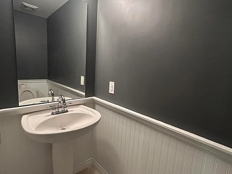 25 Viking Dr #44 — Photo 14