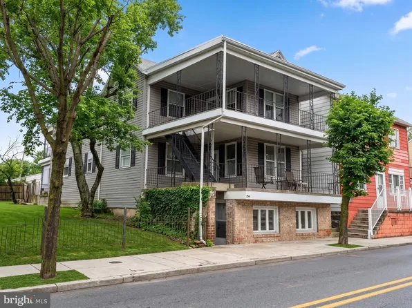 256 S Washington St, Gettysburg, PA 17325