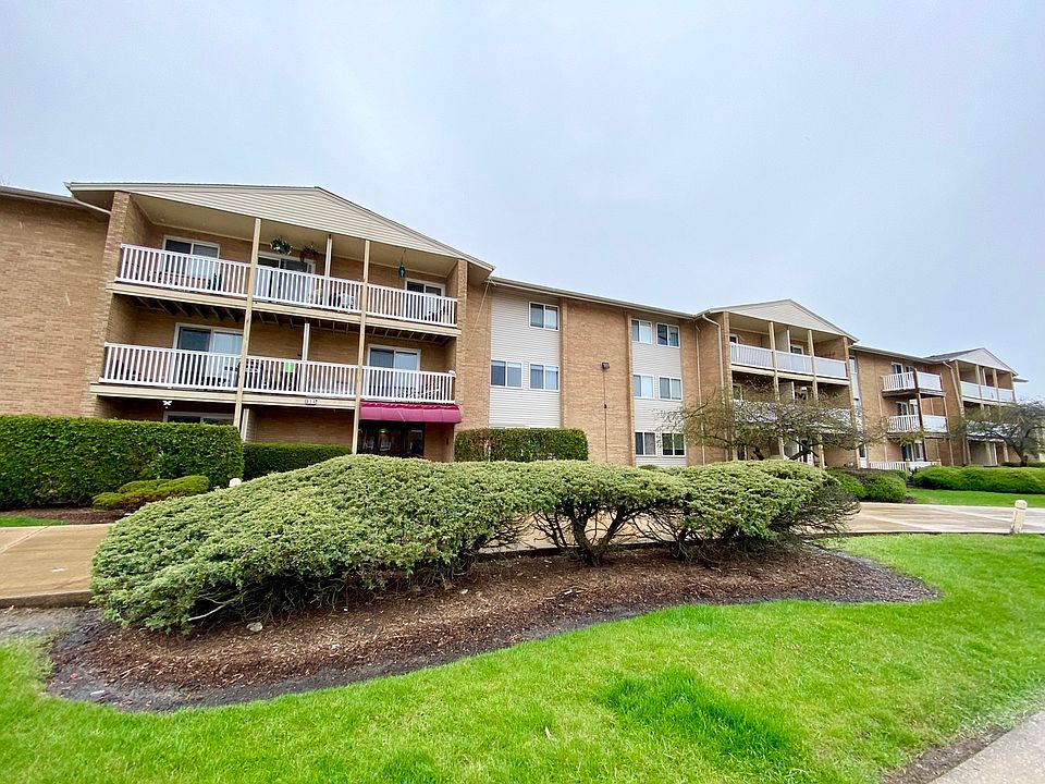 1st image of 910 Beau Dr Unit 308