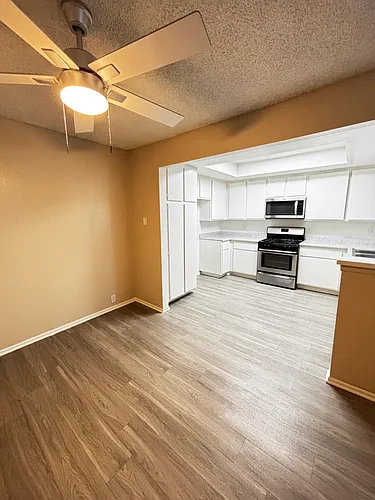 Floor plan 1 bed 1 bath UPSTAIRS