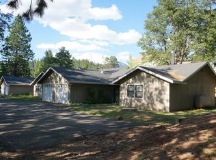 223 Bear Springs Rd, Mount Shasta, CA 96067