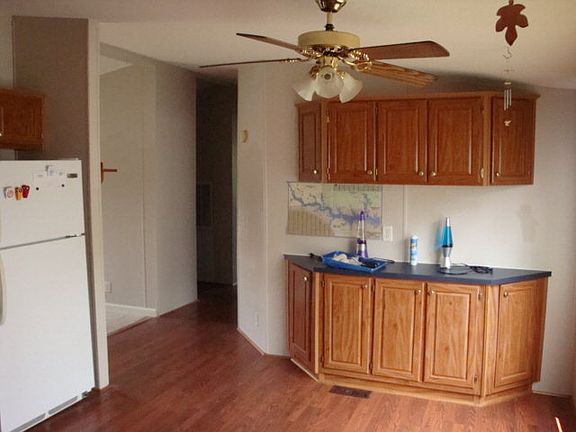 5th image of 277 Brad Elliott Dr
