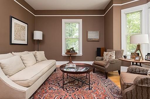 3rd image of 136 Winthrop Ave