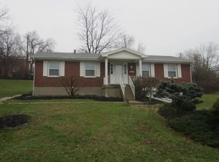 252 S Ashbrook Cir, Lakeside Park, KY 41017