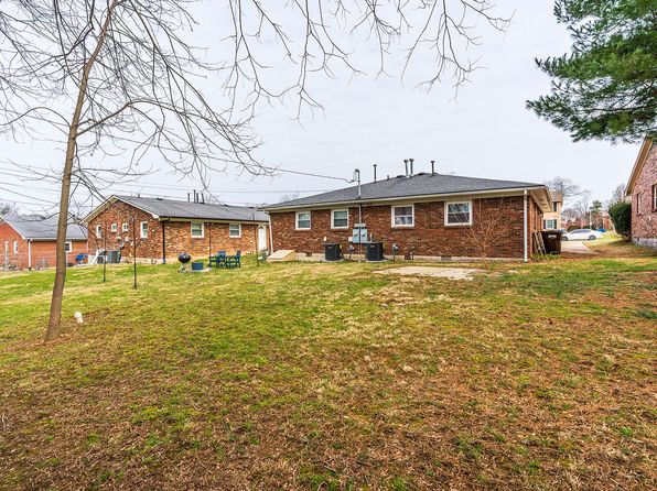 lexington-kentucky-77567920 picture