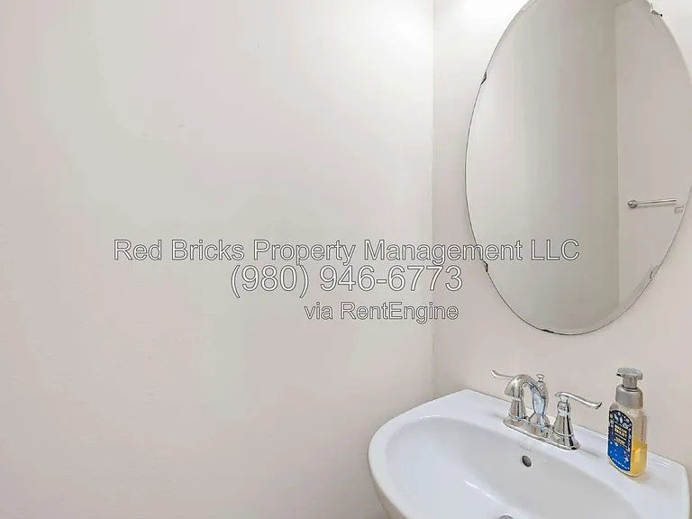 2306 Rachelwood Dr — Photo 18