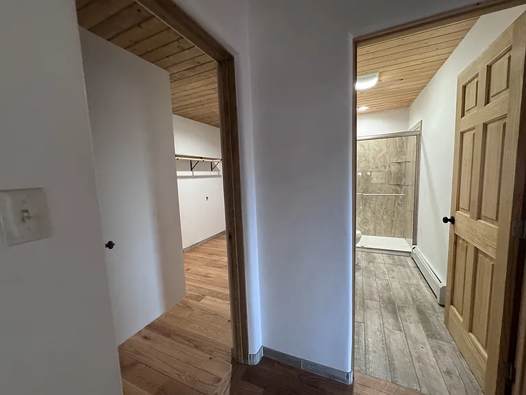 232 Valverde St — Photo 46