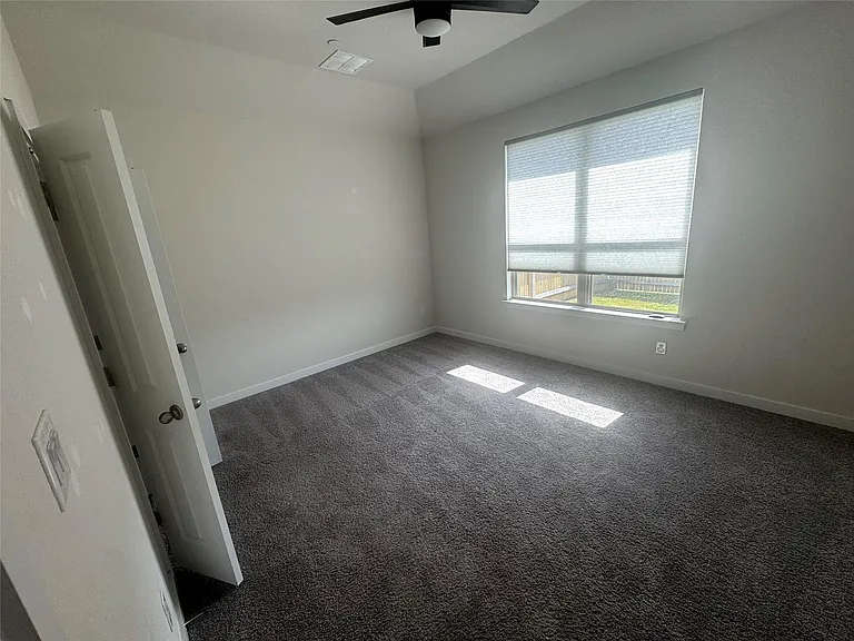 2500 Forest Creek Dr #602 — Photo 6