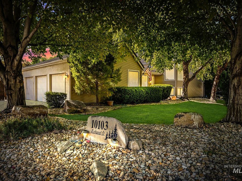 1st image of 10103 W Rockwood Ct