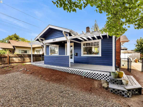 3211 H St, Vancouver, WA 98663