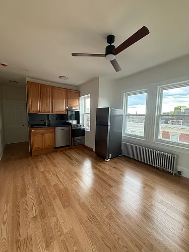 108 Myrtle St #6 Photo 1