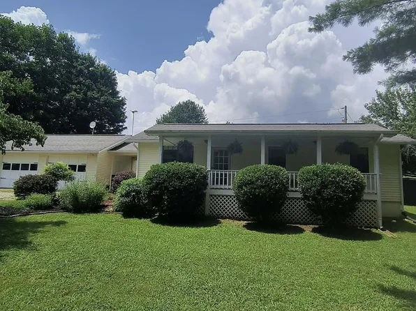 1000 E Highway 25 #70, Dandridge, TN 37725