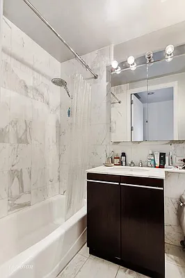 Rented by Corcoran | media 16