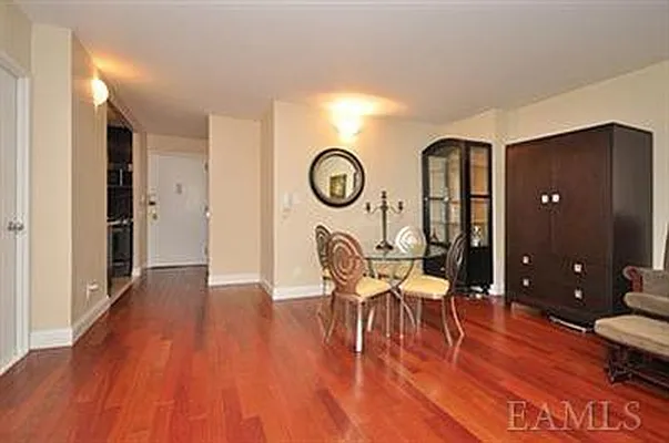 Sold by Chintan Trivedi | media 4