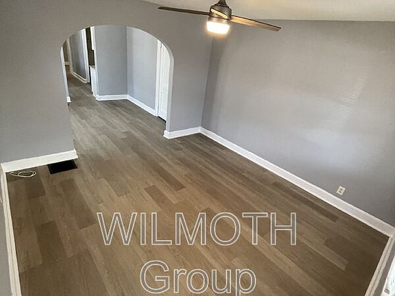 2nd image of 833 N Emerson Ave