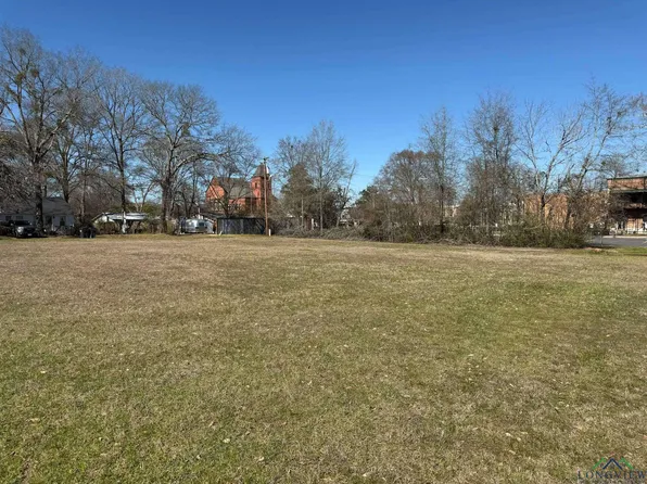 Dallas St, Jefferson, TX 75657