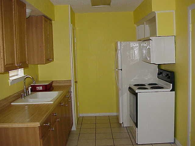 1st image of 1510 Avenue A