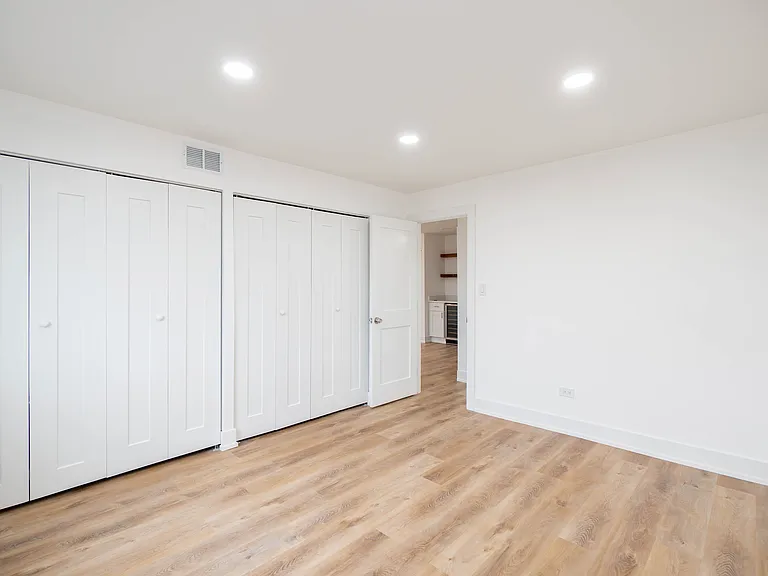510 W Fullerton Pkwy #510 — Photo 6