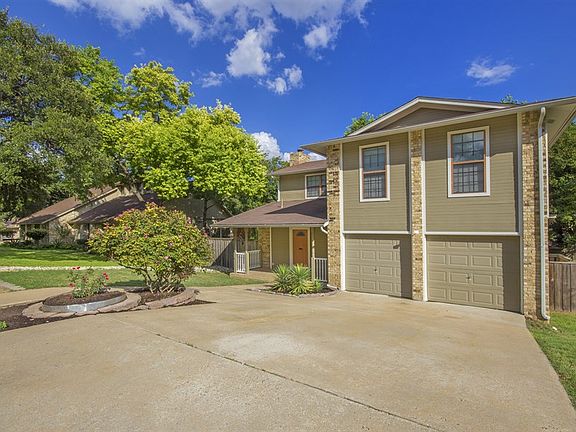 4th image of 11209 Brushy Glen Dr