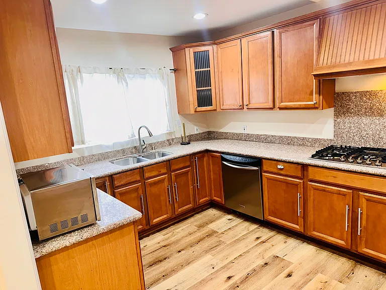 Gourmet Kitchen