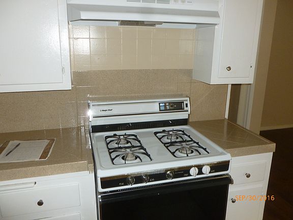 3rd image of 4843 W 118th Pl
