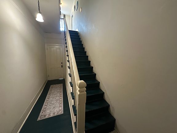 5th image of 214 NW 4th Ave APT 4