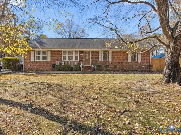 15908 Saromont Ave, Chester, VA 23831