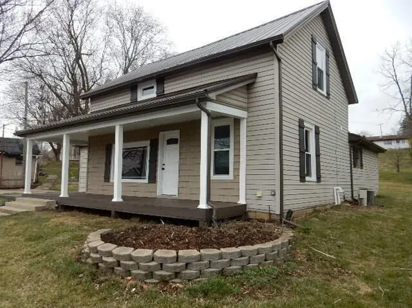 92 E 6th St, Fredericktown, OH 43019