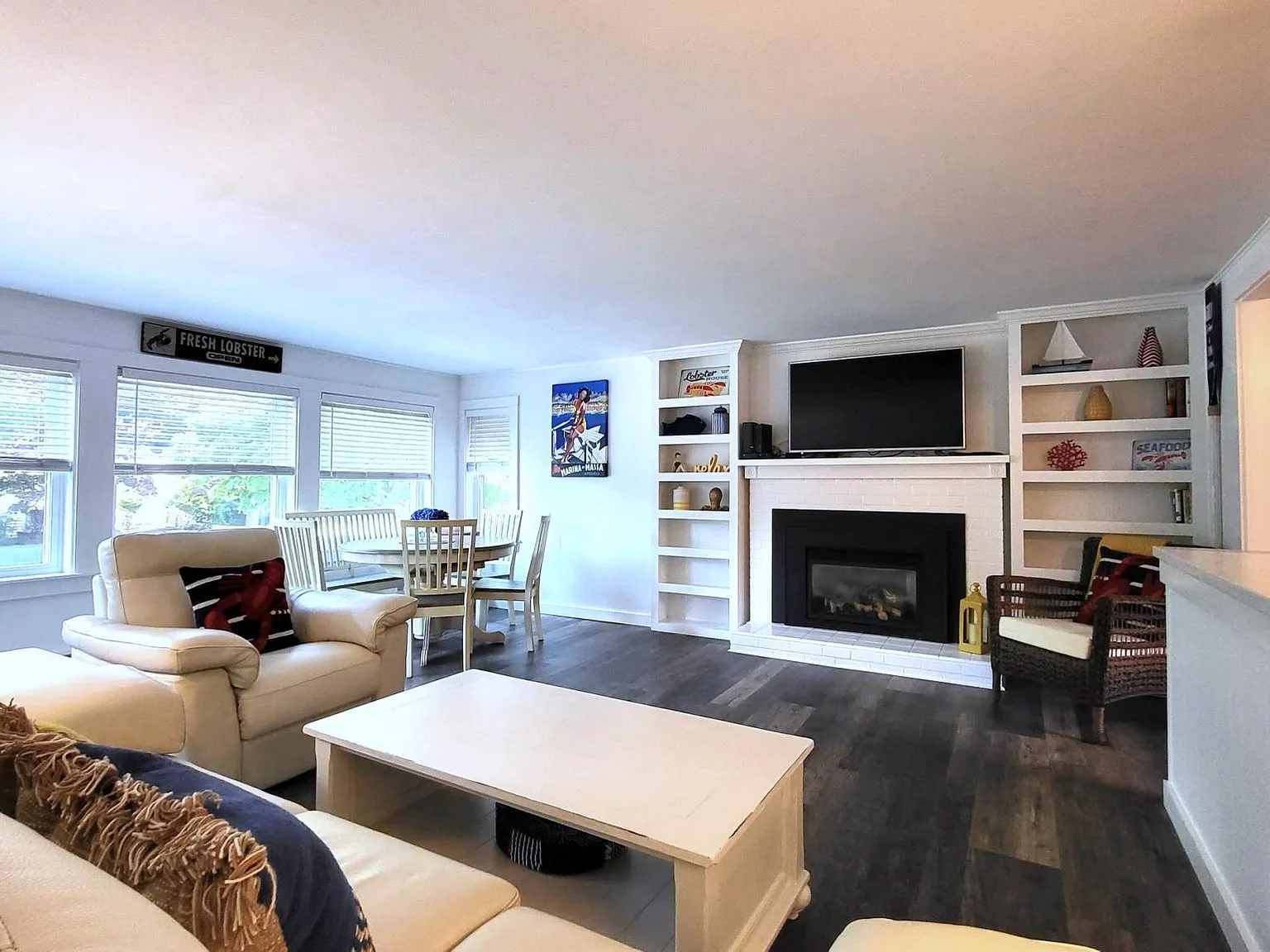 2 bed, 1074 sqft, $2,250 — Photo 4