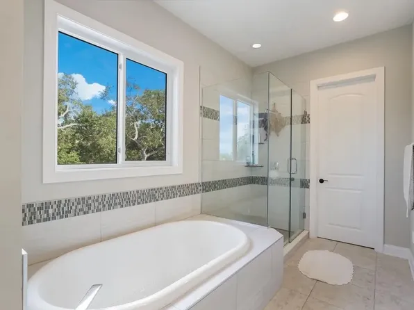 412 Pameto Rd, Nokomis, FL 34275