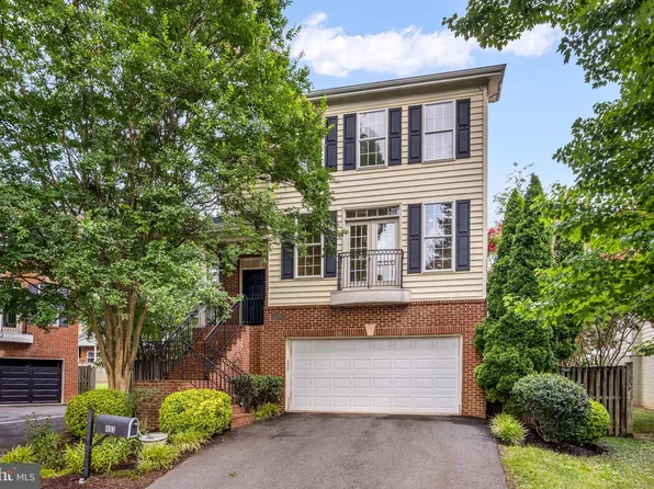 413 N Frederick St, Arlington, VA 22203