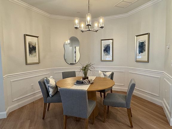 4th image of 74 Rockingham Rd #108