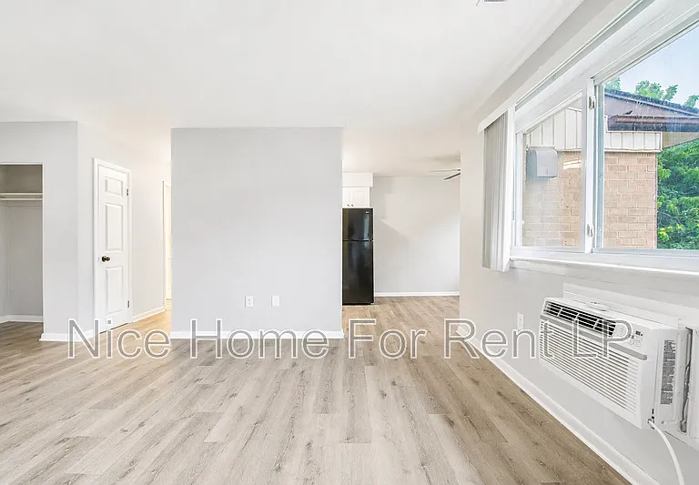 2602 N Jefferson St #B32 — Photo 3