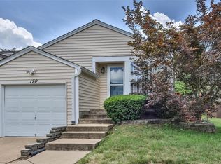 170 Cascade Terrace Dr, Ballwin, MO 63021