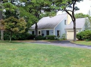 15 Friendship Ln, Brewster, MA 02631