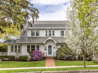 28 Henderson Terrace, Burlington, VT 05401