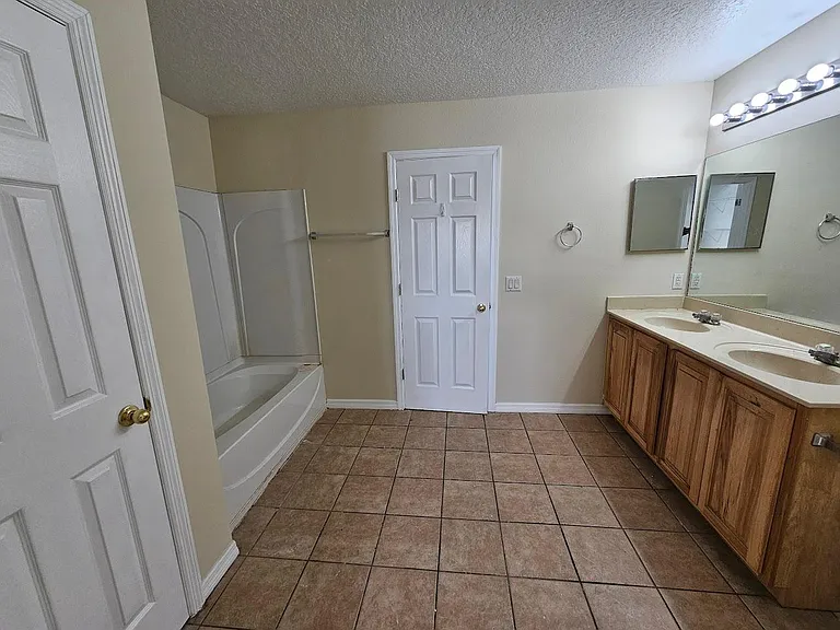 4581 Ross Lanier Ln — Photo 25