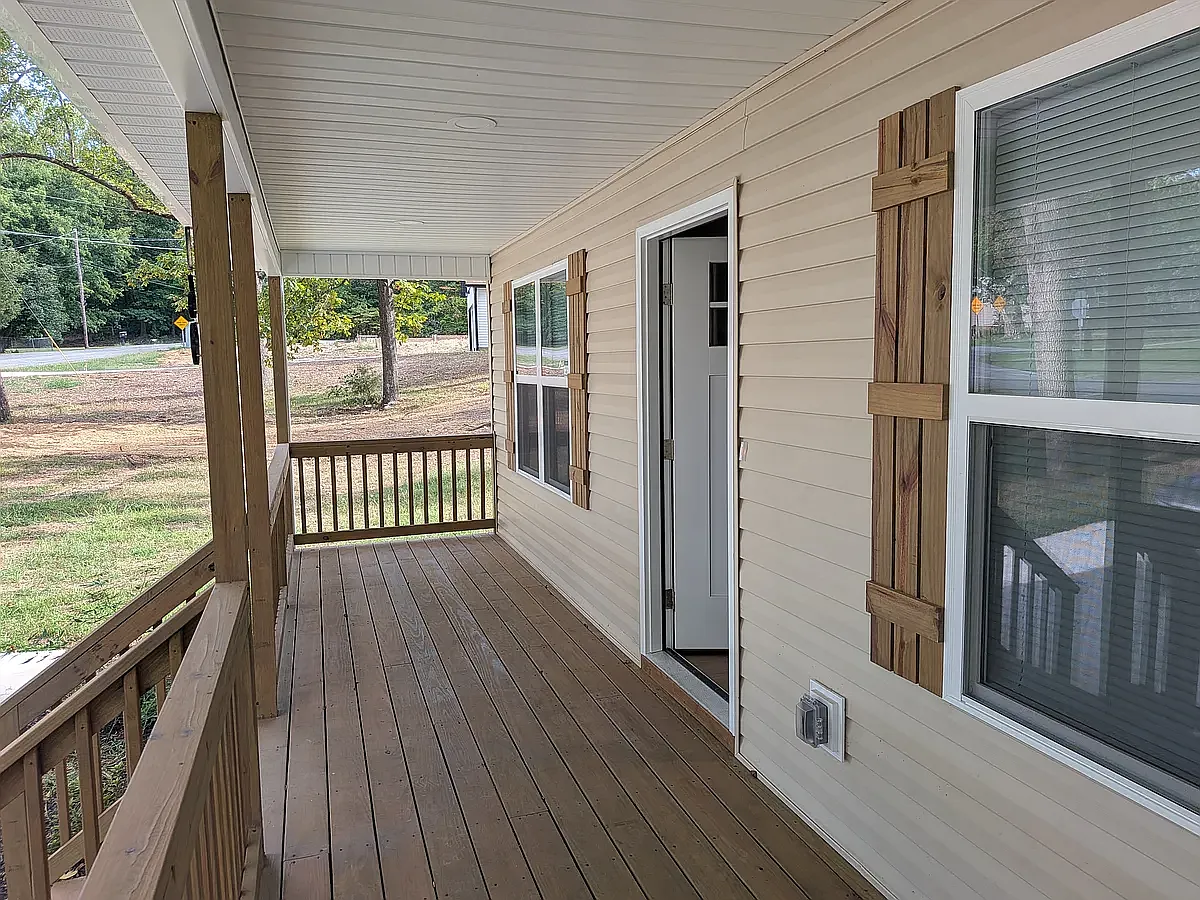 3 bed, 1150 sqft, $1,800 — Photo 3