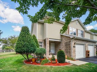 448 S Wenbriar Sq UNIT 448, Addison, IL 60101