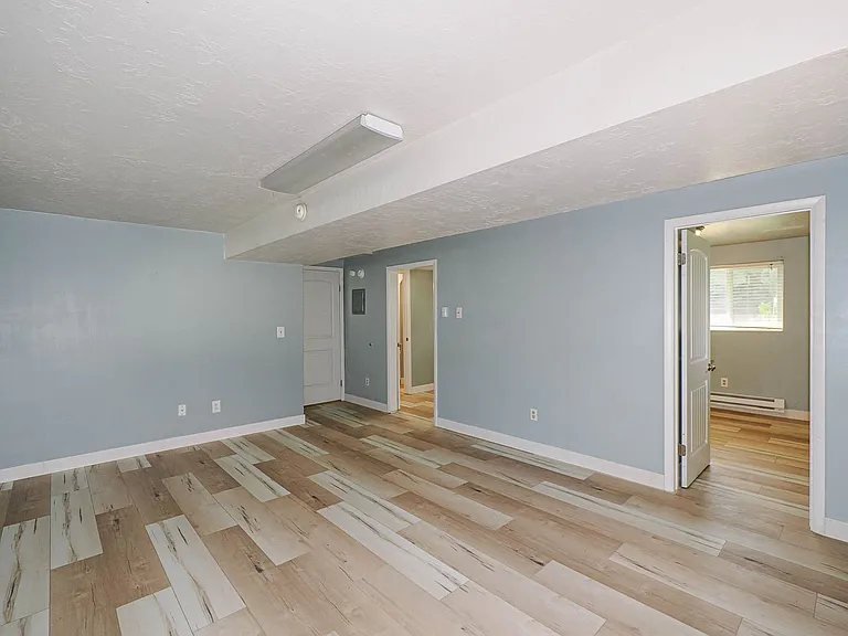 9062 S Daybreak Dr — Photo 3