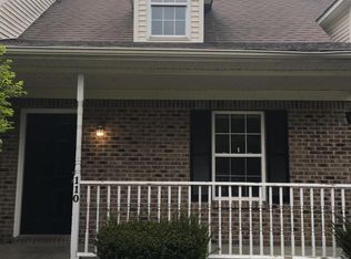 110 Crosskey Rd, Versailles, KY 40383