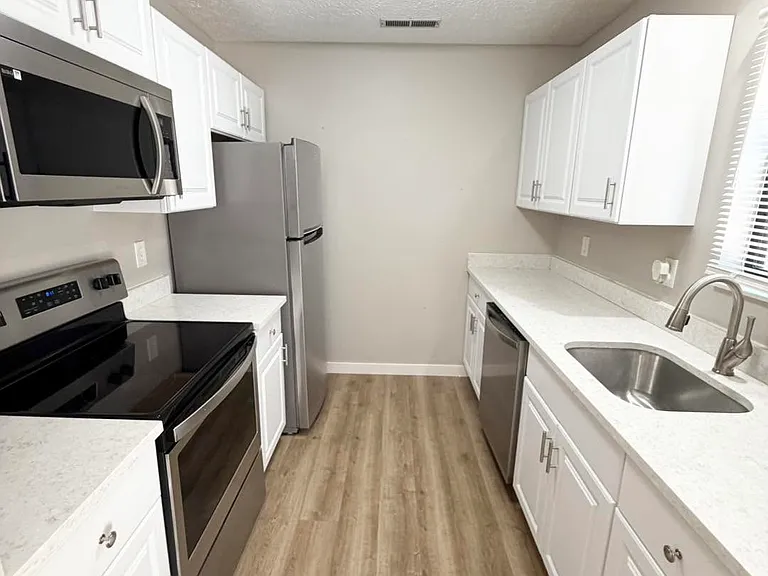 2705 Sood Rd #G — Photo 5