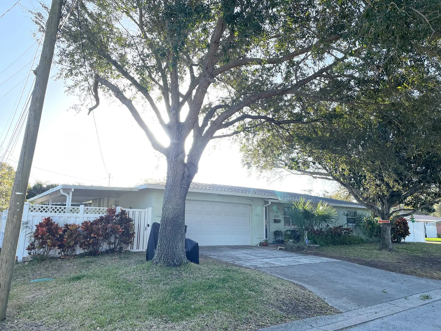 2 bed, 1234 sqft, $2,600 — Photo 3